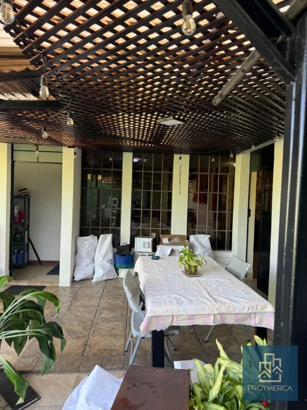 Casa de un nivel en venta, Colonia Lourdes, Zona 16 - 6