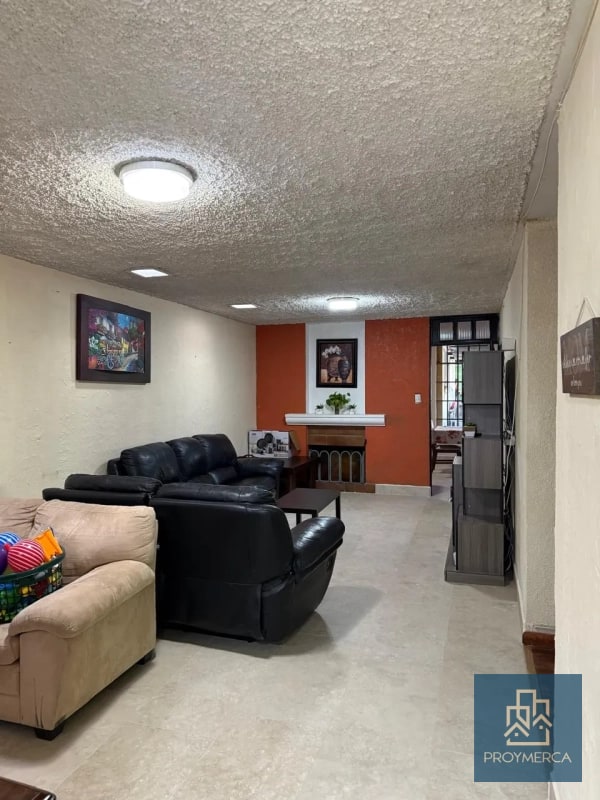 Casa de un nivel en venta, Colonia Lourdes, Zona 16 - 2