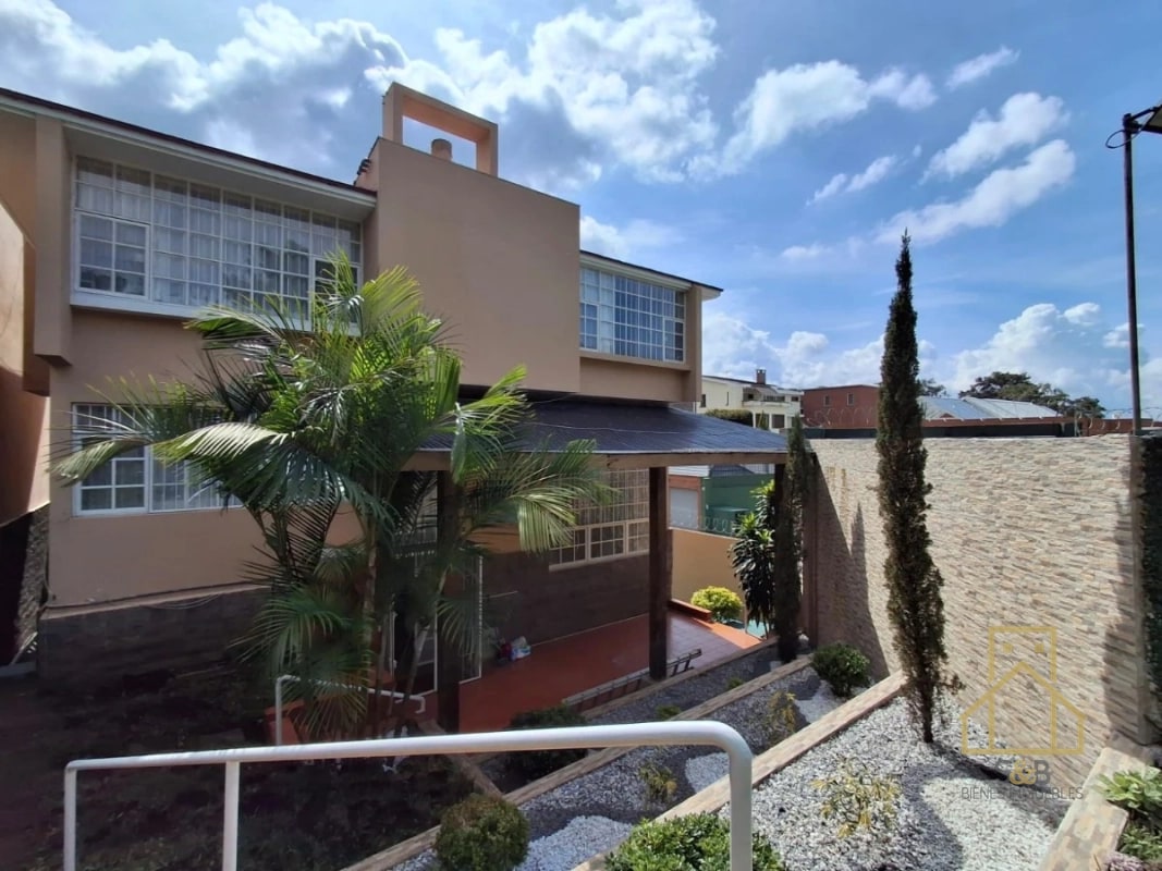 Casa en renta, zona 13 Colonia Elgin - 1