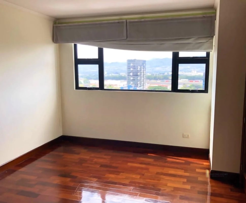 AMPLIO APARTAMENTO EN VENTA, 3 HABITACIONES - Z.14 Sector Las Américas - 8