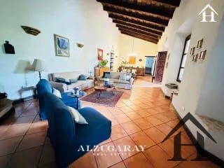 casa con jardines casco central antigua — Casa en Venta en Antigua, Sacatepéquez — miniatura 8 de 11