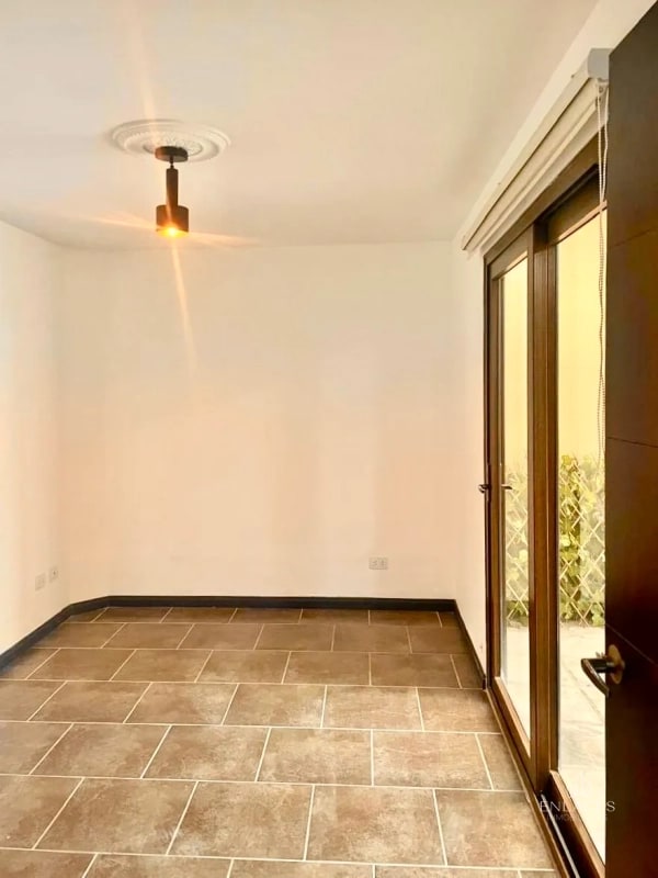 Km 21.5 Carretera a El Salvador • Casa en Renta/Venta • Cumbres de La Arboleda - 11