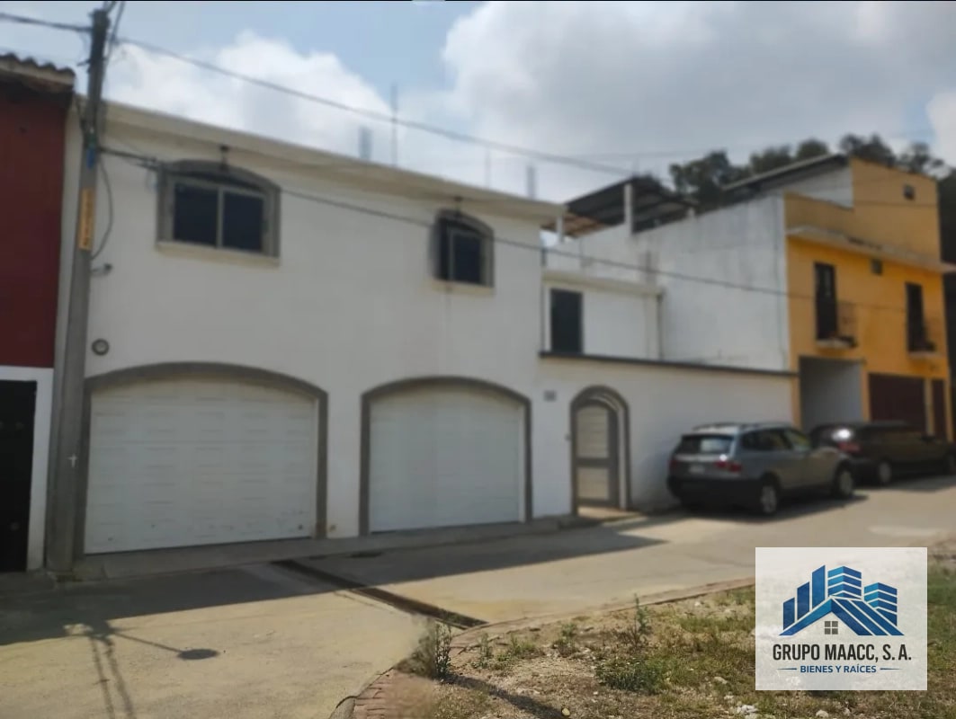 VENTA HERMOSA CASA EN MILPAS ALTAS - 1