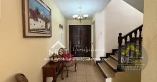 Casa de 4 habitaciones y jardín en venta | BOSQUES DE SAN MARINO - San Cristóbal — Casa en Venta en Zona 8 Mixco, Guatemala, Ciudad — miniatura 1 de 17