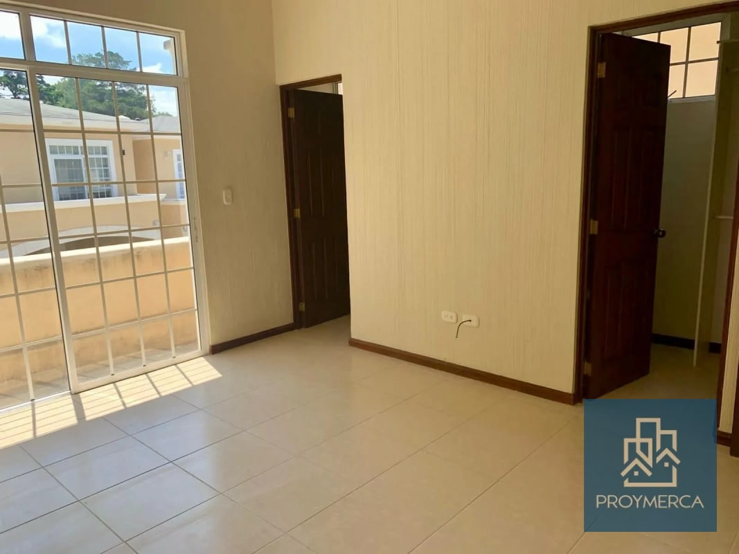 Casa en venta, Toscana Campestre, KM 24.3 Carretera a El Salvador - 2