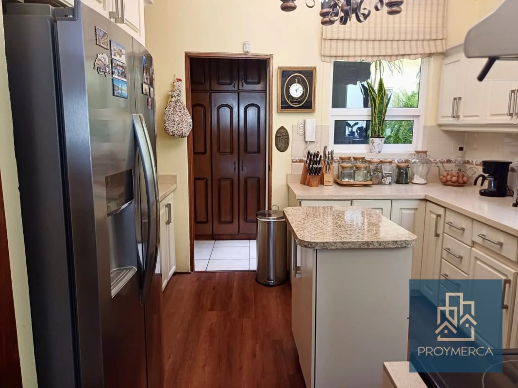 Casa en venta – Condominio Los Manantiales, km 19.5 San José Pinula - 5