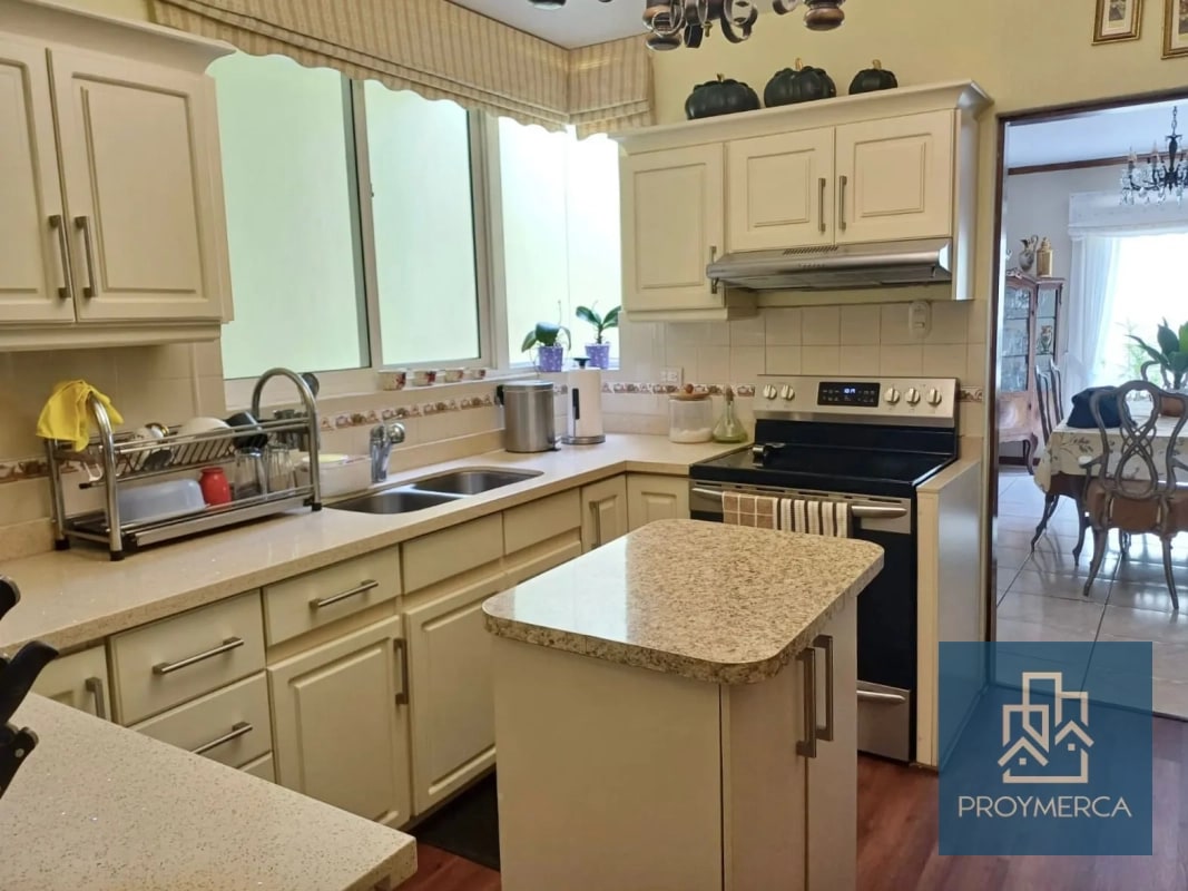 Casa en venta – Condominio Los Manantiales, km 19.5 San José Pinula - 2