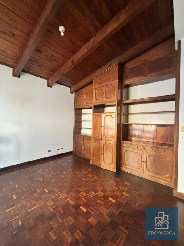 Casa en venta, Residenciales Mallorca, Zona 14 Sector La Villa - 4