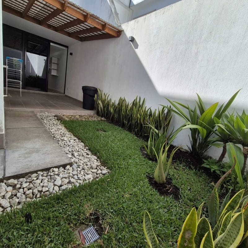 Casa en Venta en Condominio entrada Olmeca — Casa en Venta en Carretera a El Salvador, Guatemala, Ciudad — foto 6 de 7