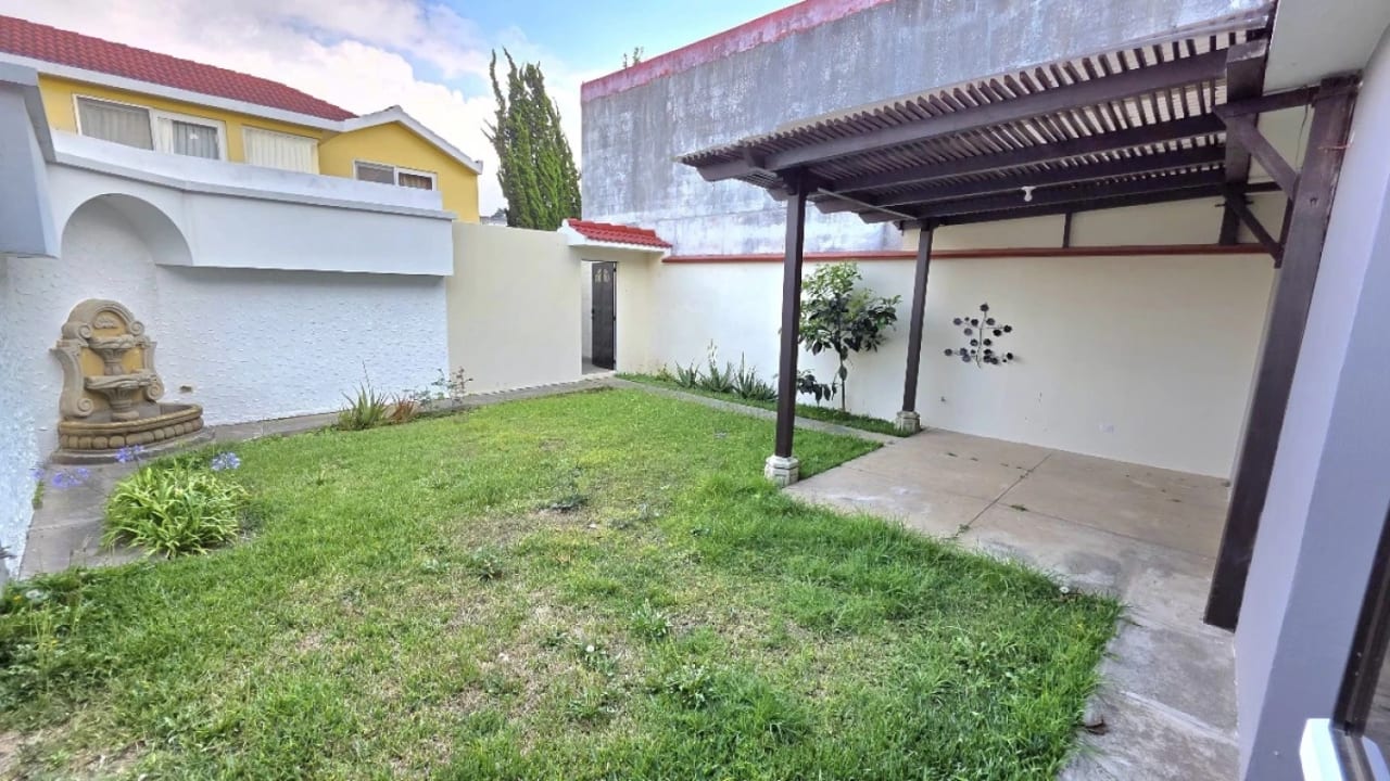 Casa en venta en km 16.5 carretera a El Salvador Los Diamantes — Casa en Venta en Los Diamantes, Carretera a El Salvador, Guatemala, Ciudad — foto 9 de 17