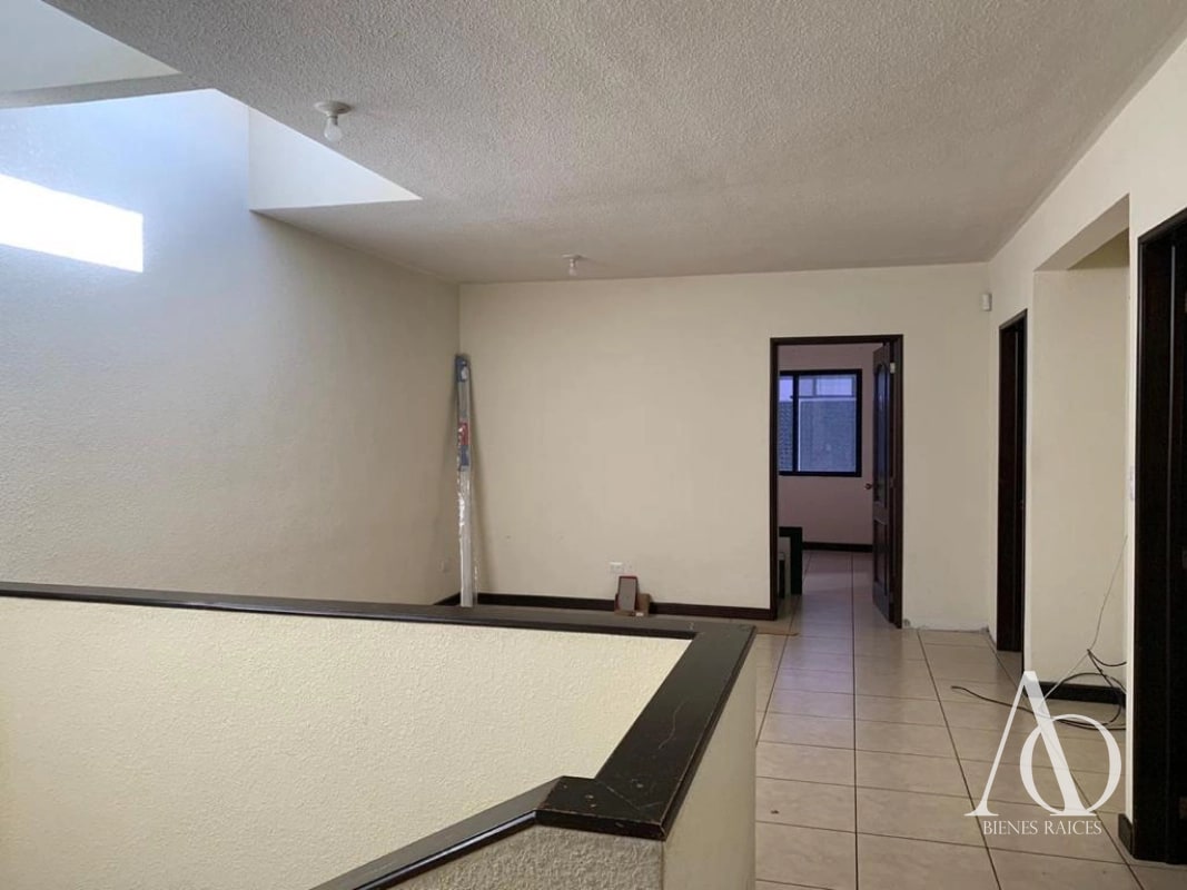 Casa en Venta en Portal de San Isidro 3, zona 16 / EN DIRECTO - 9