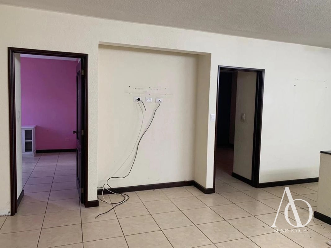 Casa en Venta en Portal de San Isidro 3, zona 16 / EN DIRECTO - 5