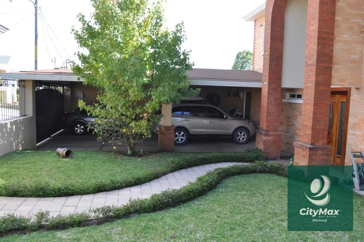 Casa en Venta en Colinas de Andalucía Fraijanes - 2