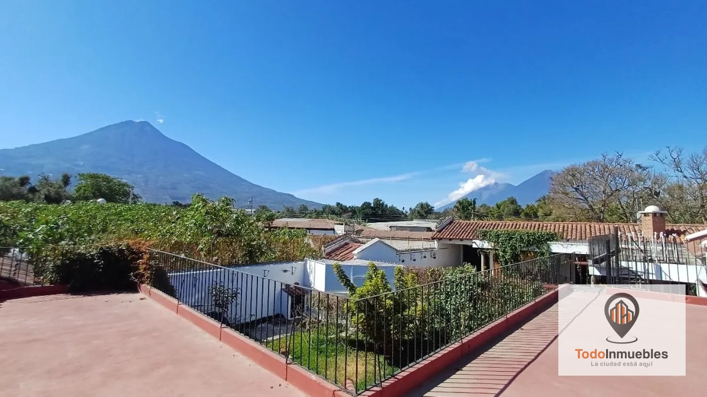 Casa Amueblada en Renta en Antigua Guatemala - 11
