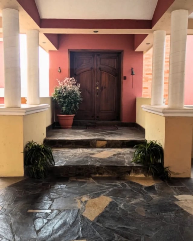 CASA EN VENTA FRAIJANES LA FORESTA DE 3 NIVELES - 2