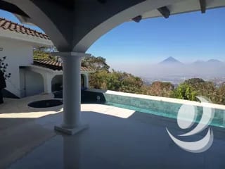 Vendo Espectacular Mansión de Lujo en Altos de Montebello. CAES. — Casa en Venta en Santa Catarina Pinula, Carretera a El Salvador, Guatemala, Ciudad — miniatura 16 de 17