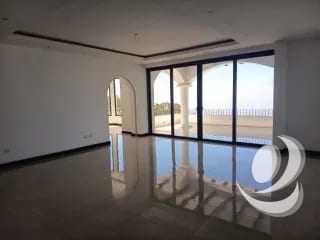 Vendo Espectacular Mansión de Lujo en Altos de Montebello. CAES. — Casa en Venta en Santa Catarina Pinula, Carretera a El Salvador, Guatemala, Ciudad — miniatura 9 de 17