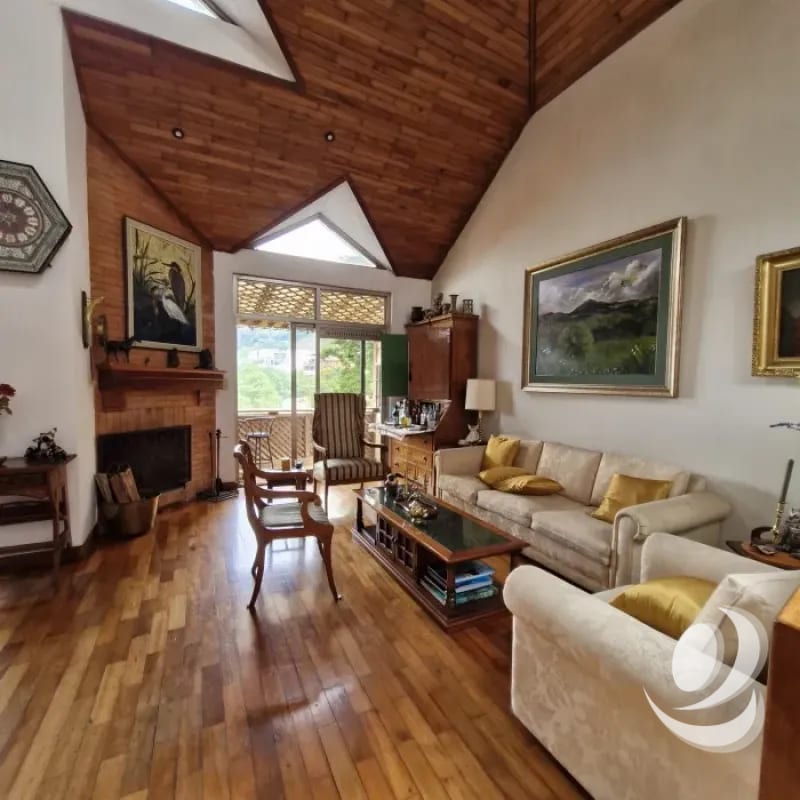 Vendo casa exclusiva En Monte Bello km. 9.5 Carretera al Salvador. — Casa en Venta en Santa Catarina Pinula, Carretera a El Salvador, Guatemala, Ciudad — foto 1 de 17