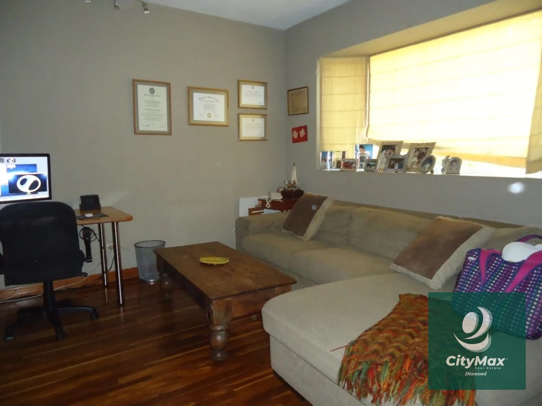 CASA EN VENTA EN CONDOMINIO COLINAS DE CASTEL - 6