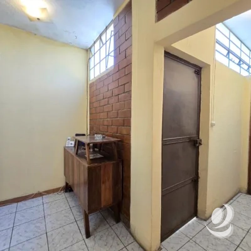 Casa Sola Residencial en Venta Zona 5 Excelente ubicaciòn, Ciudad de Guatemala - 3