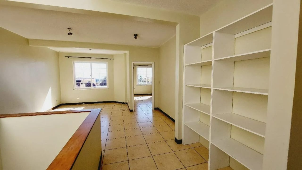 Casa en Venta en Condominio Carretera a Fraijanes — Casa en Venta en San José Pinula, Guatemala, Ciudad — foto 10 de 15
