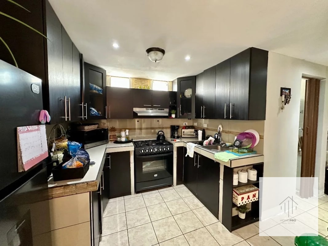 Casa en venta en zona 11 - 5