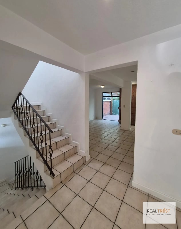 EN VENTA TOWNHOUSE KM 15 CARRETERA AL SALVADOR, FRENTE A CONDADO CONCEPCIÓN - 13