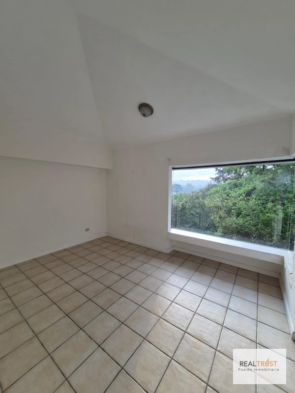EN VENTA TOWNHOUSE KM 15 CARRETERA AL SALVADOR, FRENTE A CONDADO CONCEPCIÓN - 11