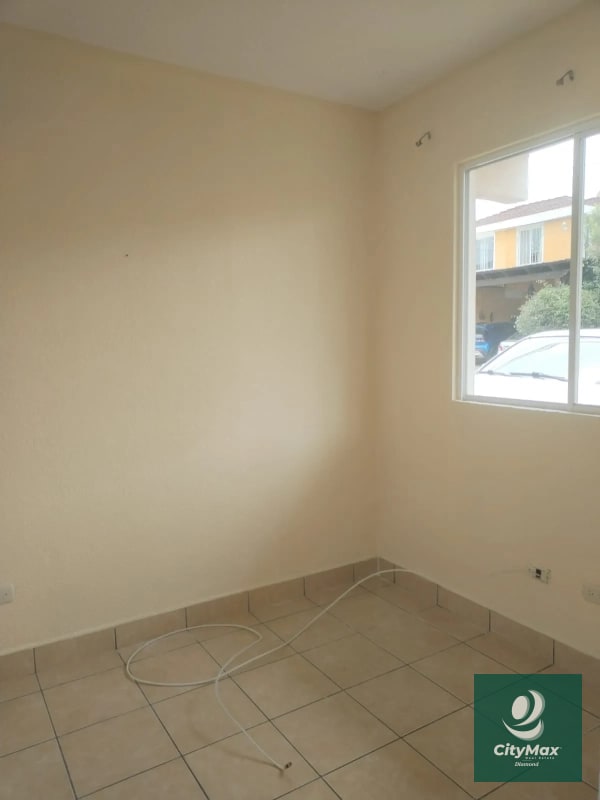 Casa en renta en Valle de Navarra San José Pinula - 13