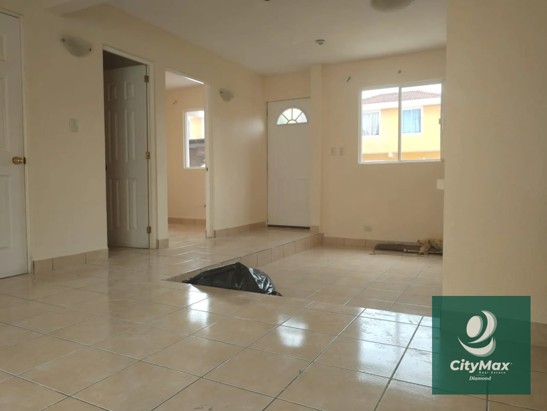 Casa en renta en Valle de Navarra San José Pinula - 12