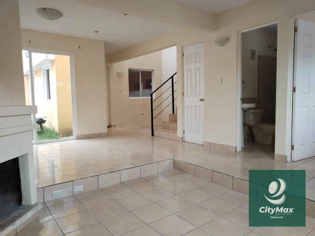 Casa en renta en Valle de Navarra San José Pinula - 11