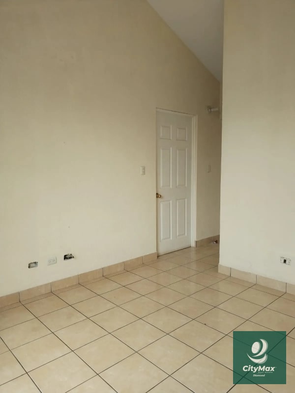 Casa en renta en Valle de Navarra San José Pinula - 5