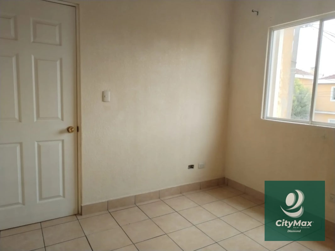 Casa en renta en Valle de Navarra San José Pinula - 3