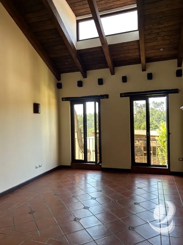 Vendo Casa en Carretera a el salvador km 20.5 LA FLORESTA. — Casa en Venta en Fraijanes, Carretera a El Salvador, Guatemala, Ciudad — foto 3 de 17