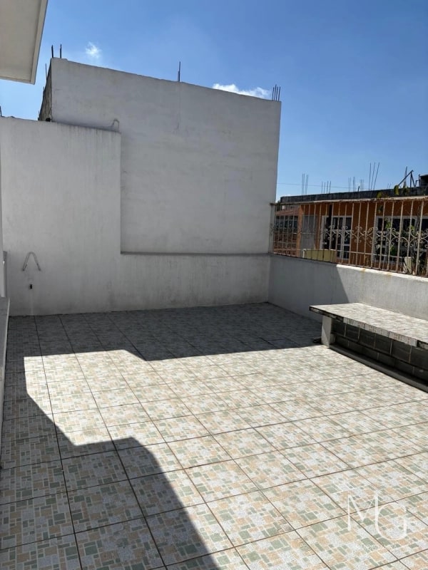 🔰 Vendo casa en zona 7, kaminal Juyú ( dentro de garita ) - 2