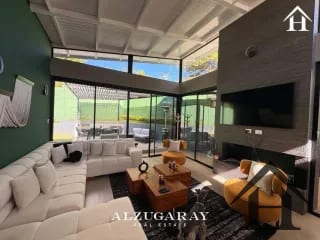 casa moderna de 1 nivel Cond exclusivo carr a el salv — Casa en Venta en Carretera a El Salvador, Guatemala, Ciudad — miniatura 1 de 13