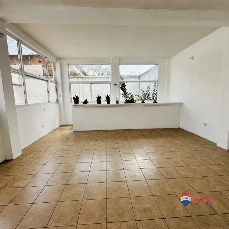 ZONA 1, CASA EN RENTA IDEAL P/COMERCIAL O RESIDENCIAL - 6