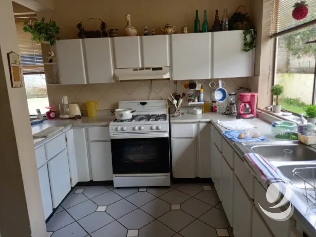 Casa Amueblada en Venta San Cristóbal, Guatemala - 12