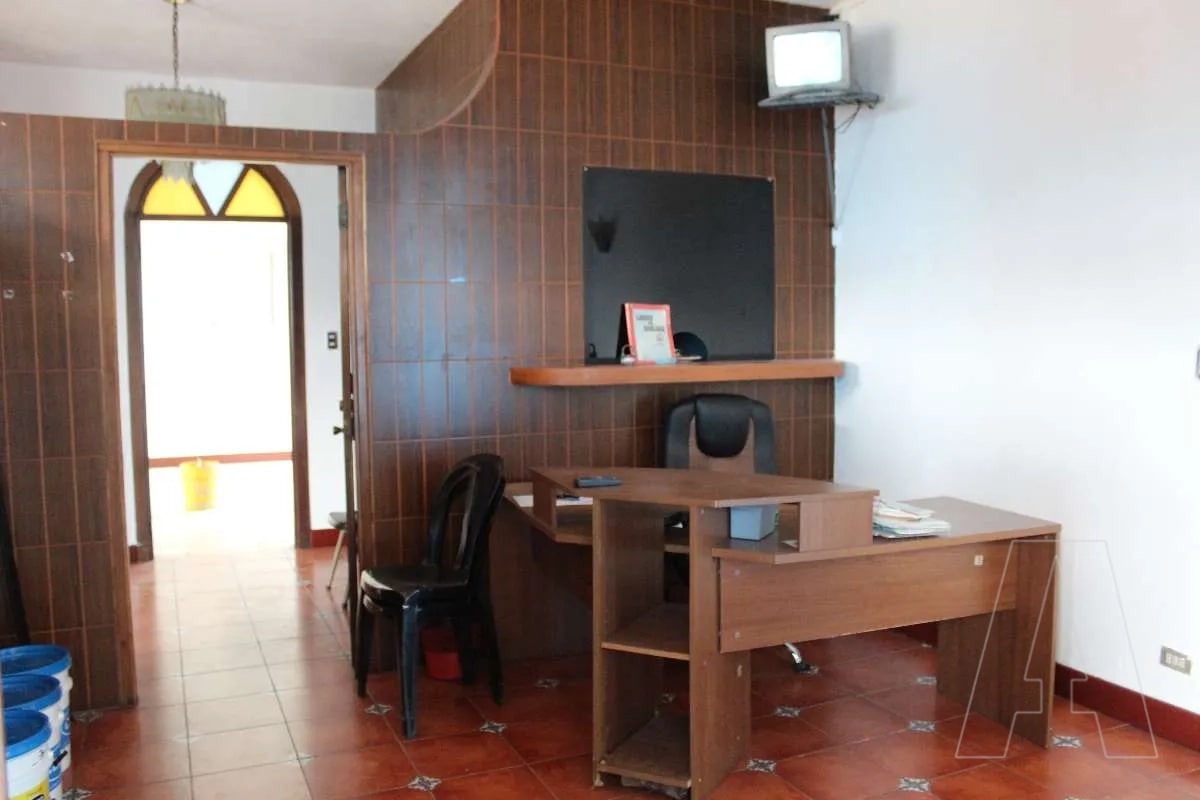 CASA EN RENTA LAS CHARCAS ZONA 11 - 1