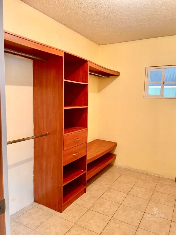 Zona 4 Mixco • Casa en Renta • Condominio El Barrio San Nicolás - 13