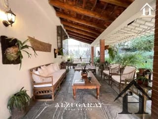 casa elegante San Lazaro zona 15 — Casa en Venta en Zona 13, Guatemala, Ciudad — miniatura 1 de 11