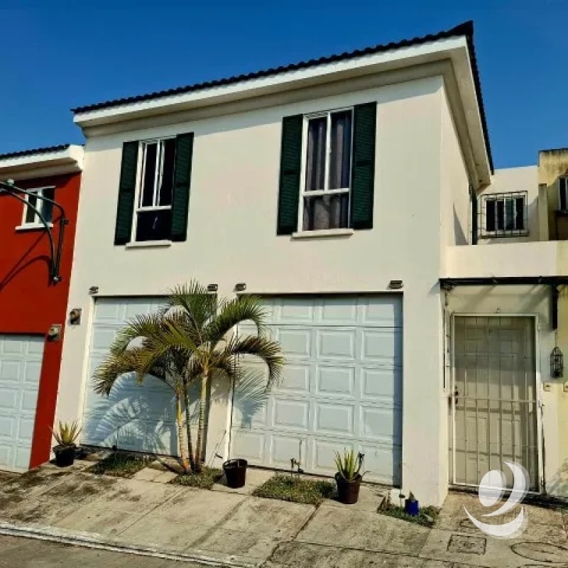 ¡¡¡Preciosa Casa En Venta Jardines de Verona Villa Nueva!!! - 1