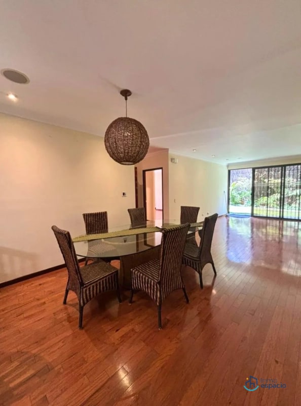Apartamento en venta o alquiler en Edificio Plenum, 5ta Avenida Zona 14 - 1
