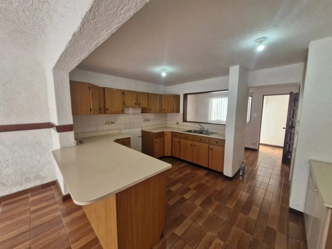 Casa en Valles de Napa km 16 CAES cruce San Jose Pinula - 7