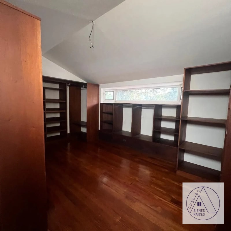 La Encantada km 13 Carretera a El Salvador se Vende preciosa Casa de Lujo y GANGA - 10