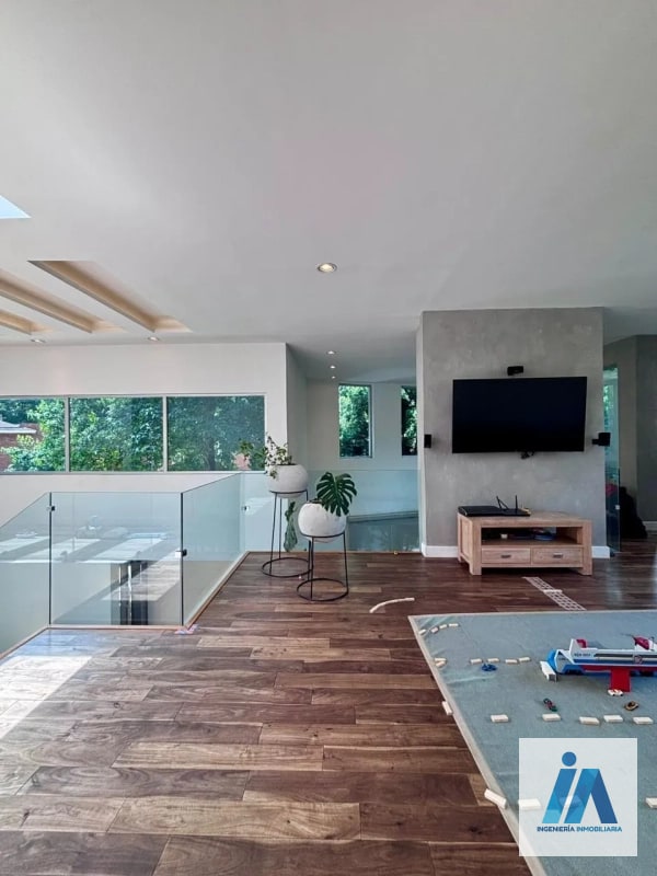 CASA MODERNA EN VENTA📍Condominio Las Luces, Km 13.5, Carretera a El Salvador - 6
