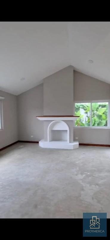 Casa amplia en alquiler, La Montaña, Zona 16 - 1
