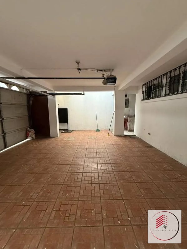VENTA de casa en zona 11 a un costado de calzada Roosevelt - 3