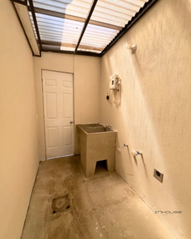 CASA EN RENTA ZONA 16 SAN AGUSTIN DE TRES NIVELES. - 10