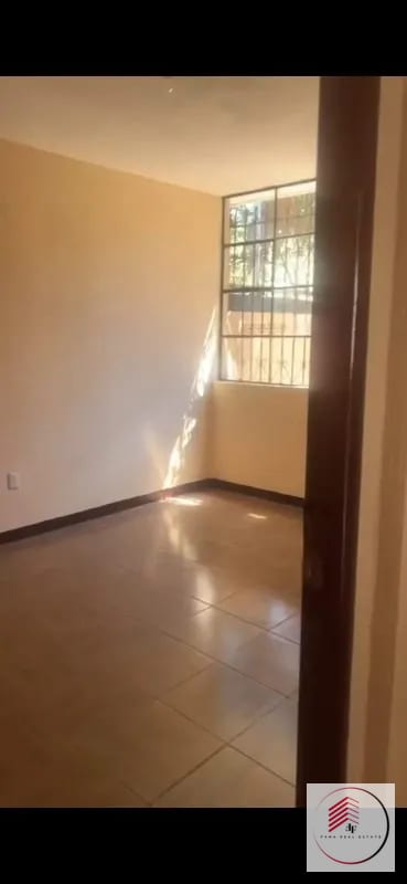 Alquiler de casa en zona 7 Kaminal Juyu 1 a una cuadra de la Clz. San Juan — Casa en Alquiler en Kaminaljuyú, Zona 7, Guatemala, Ciudad — foto 13 de 17